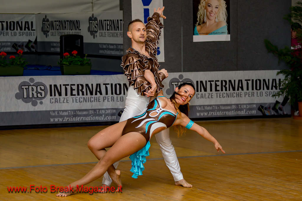 2016-04-02 Album Foto Festa Delle Alberelle Serata Latino Americano Olorun Dance Academy