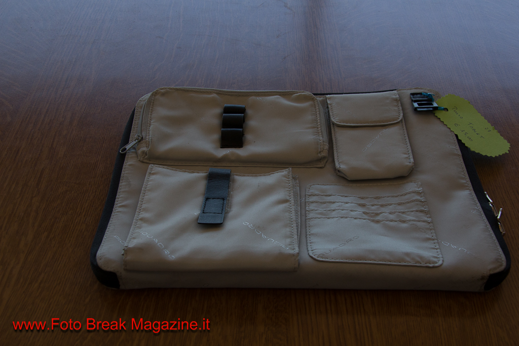 CUSTODIA TABLET € 10.00