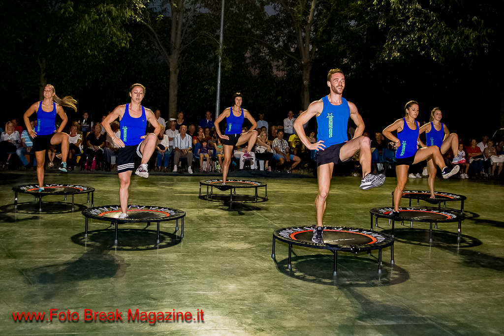 2016-07-24 Album Foto Sant’Anna Esibizioni Palestra Operazione Fitness Orchestra Mary & Cristian Battitura Frumento