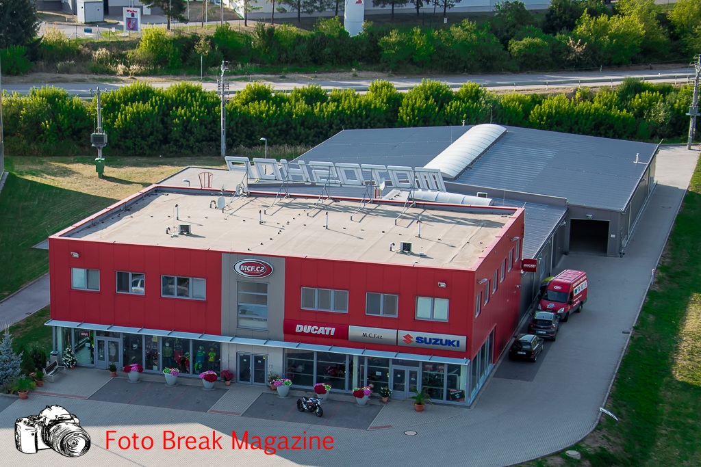 2018-08-17-Album Foto Repubblica Ceca MCF.CZ-Negozio