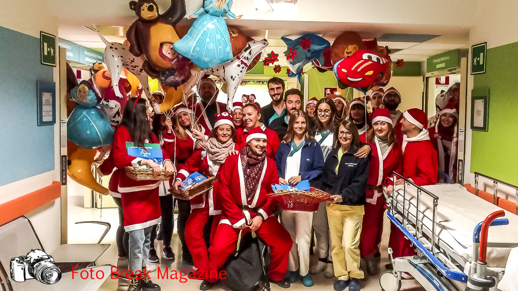 2018-12-25 Babbo Natale Rock Per Portare Un Sorriso