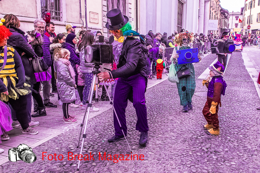 https://www.breakmagazinenews.it/wp-content/uploads/2020/02/0001-2020-02-16-SFILATA-CARRI-CARNEVALE-CASTIGLIONE-DELLE-STIVIERE-MN-0010-1.jpg