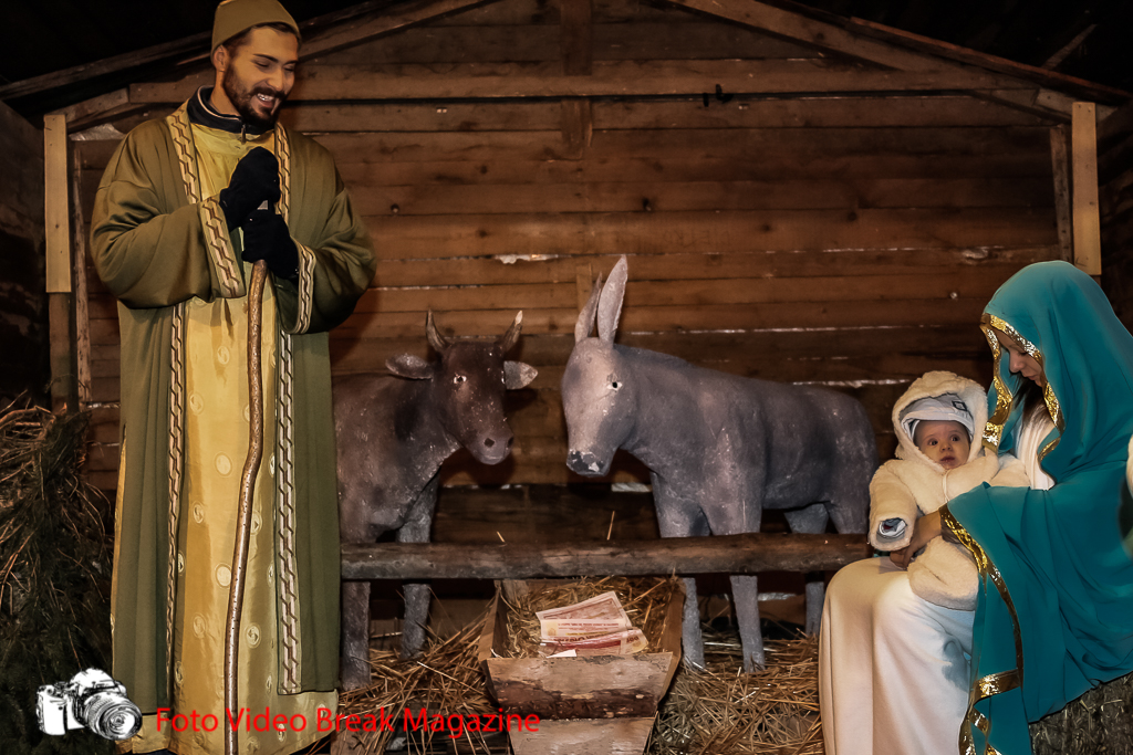 2012-12-24 Foto Gallery Presepe Vivente Calcinato
