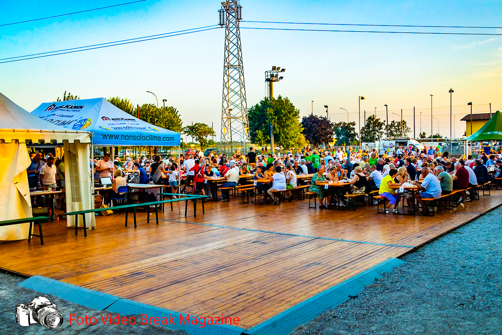 https://www.breakmagazinenews.it/wp-content/uploads/2023/08/0031-202308-18-CAMPAGNA-DI-LONATO-FESTA-TRADIZIONALE.jpg