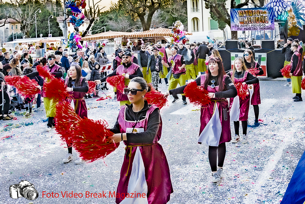2025-03-16-Foto Gallery Sfilata Carnevale Castelnuovo Del Garda 2° Parte